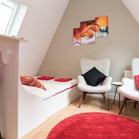 Saint Claire Studio'S Amsterdam Bagian luar foto