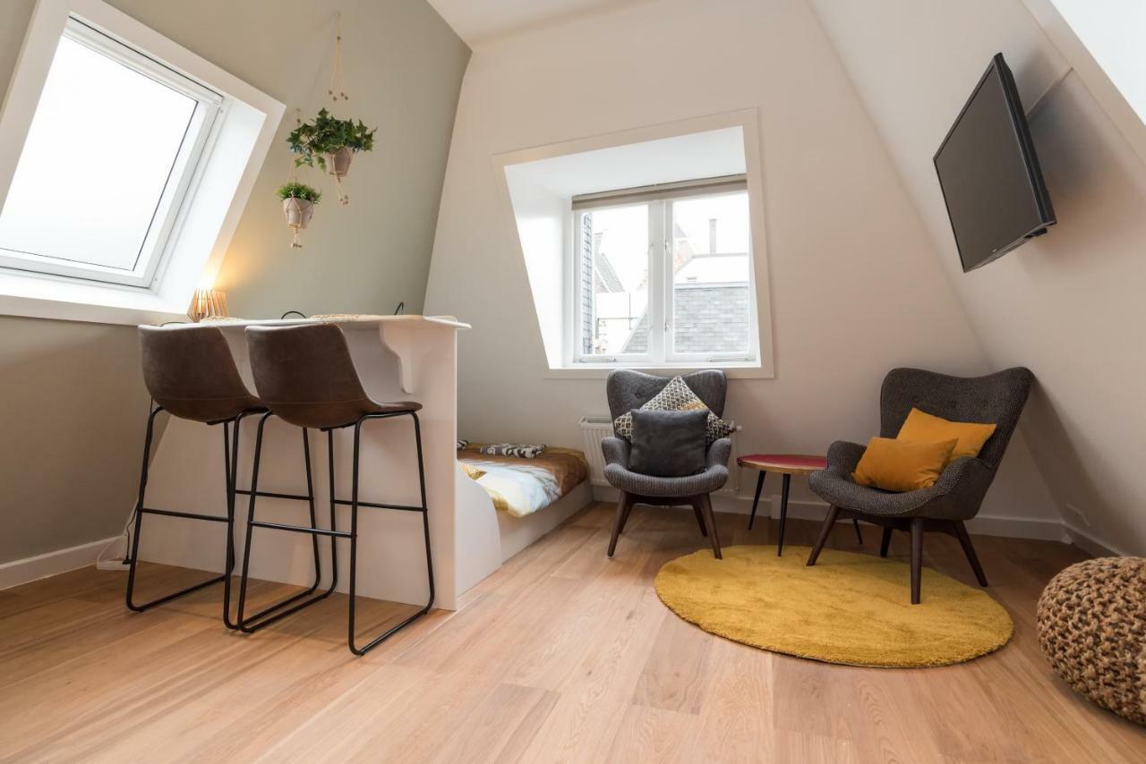 Saint Claire Studio'S Amsterdam Bagian luar foto