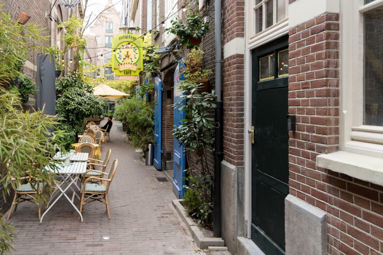 Saint Claire Studio'S Amsterdam Bagian luar foto