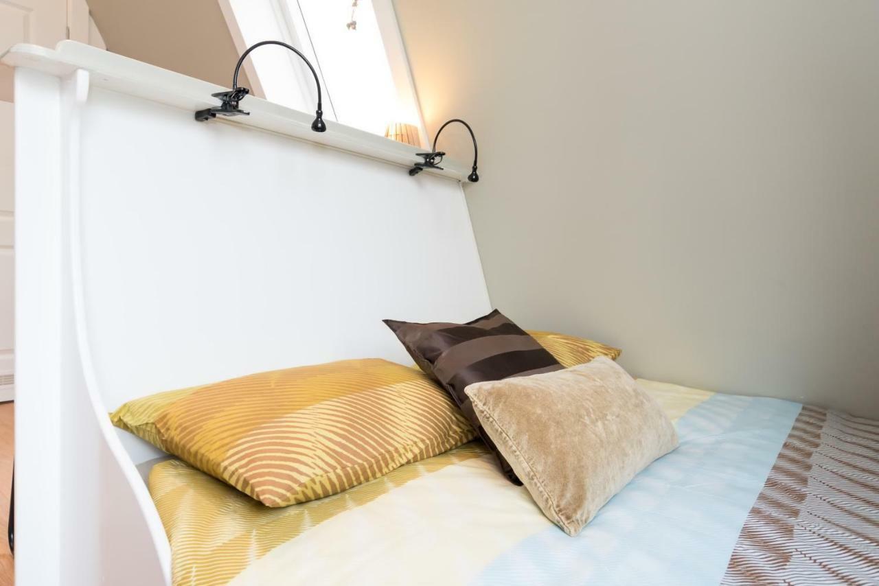 Saint Claire Studio'S Amsterdam Bagian luar foto