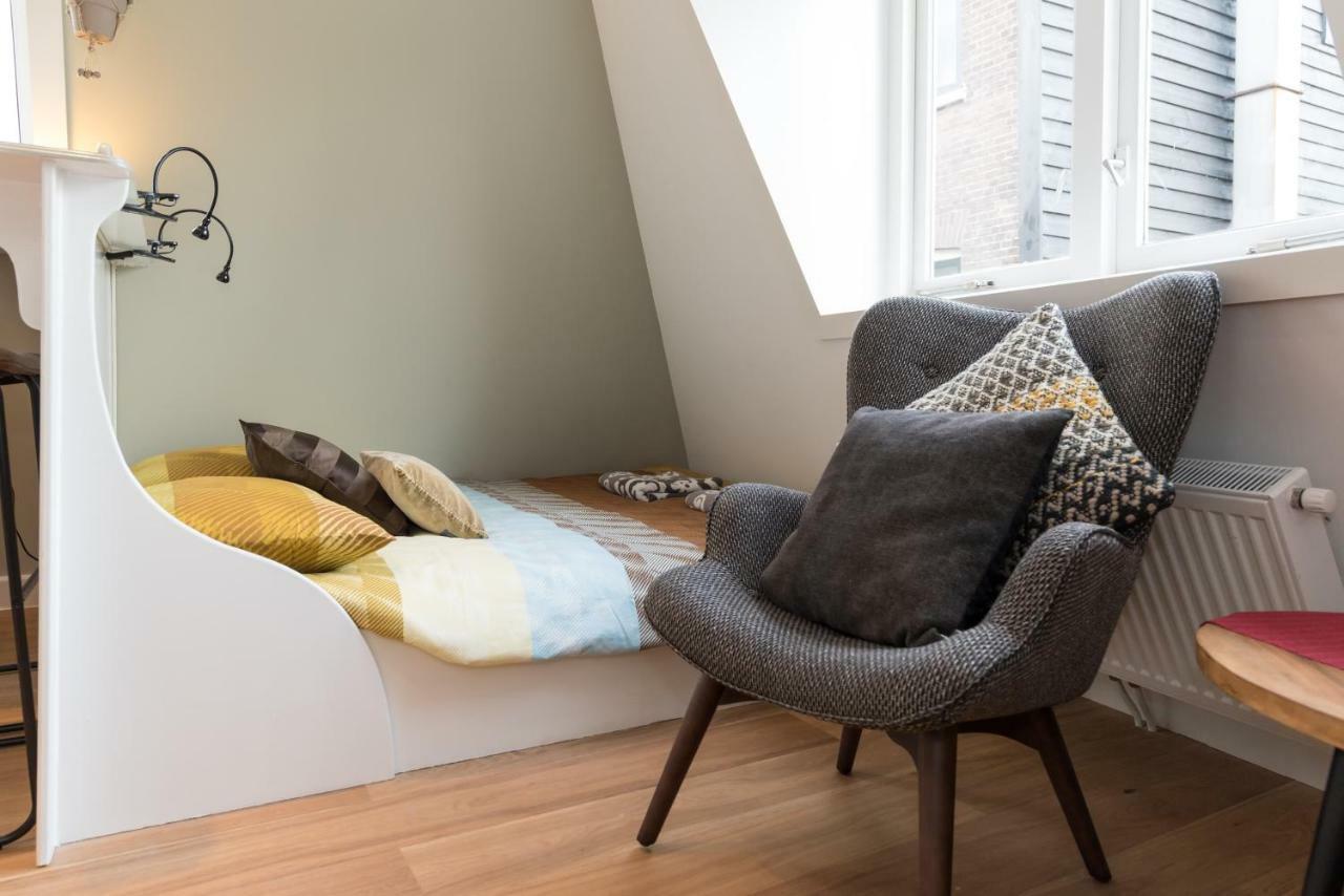 Saint Claire Studio'S Amsterdam Bagian luar foto