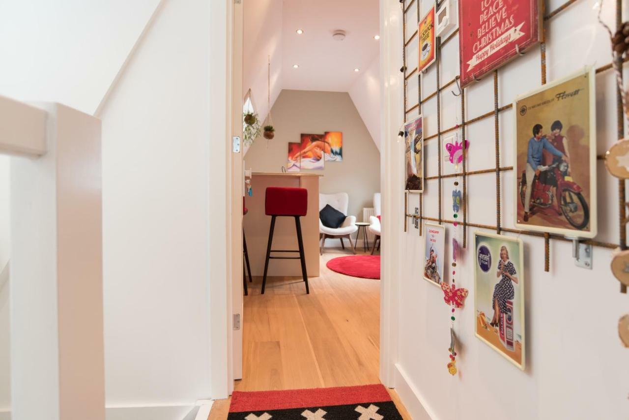 Saint Claire Studio'S Amsterdam Bagian luar foto