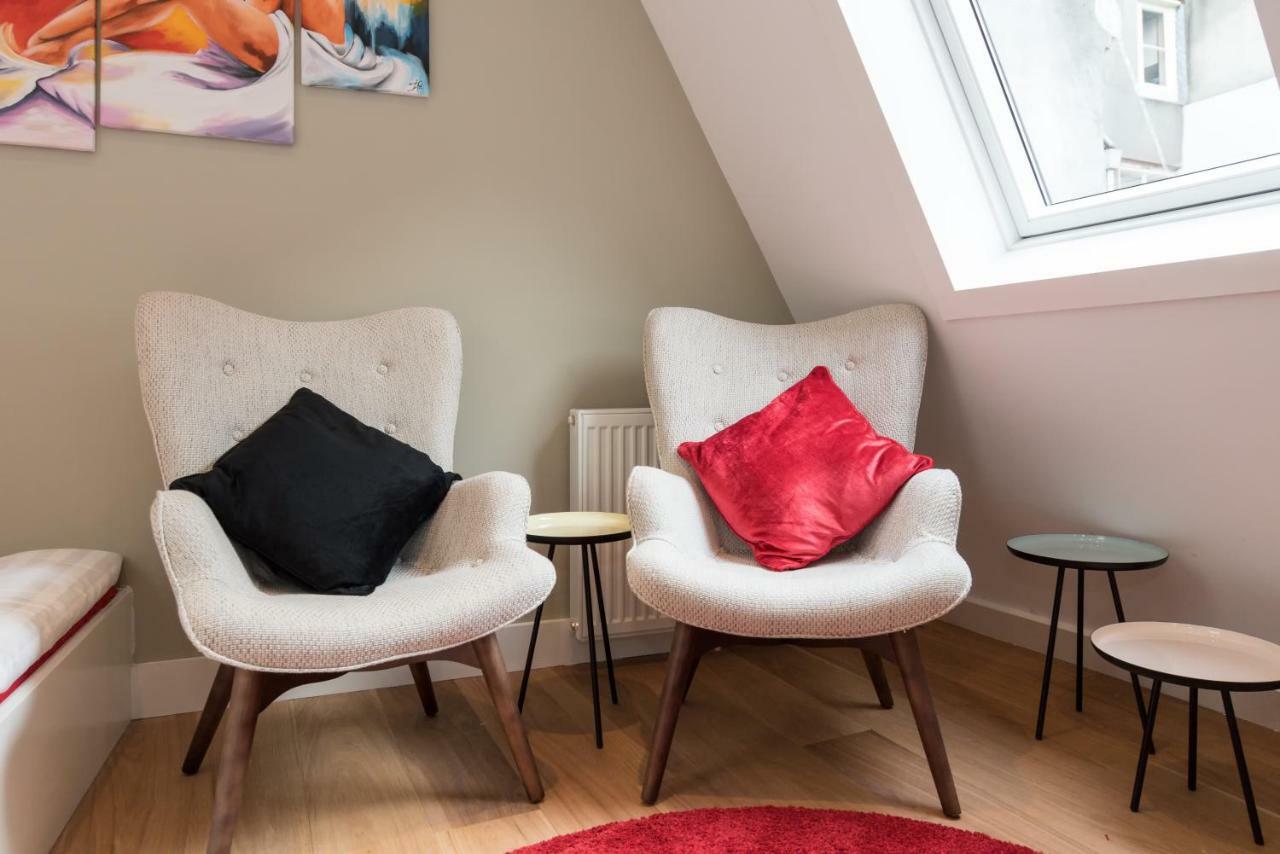 Saint Claire Studio'S Amsterdam Bagian luar foto